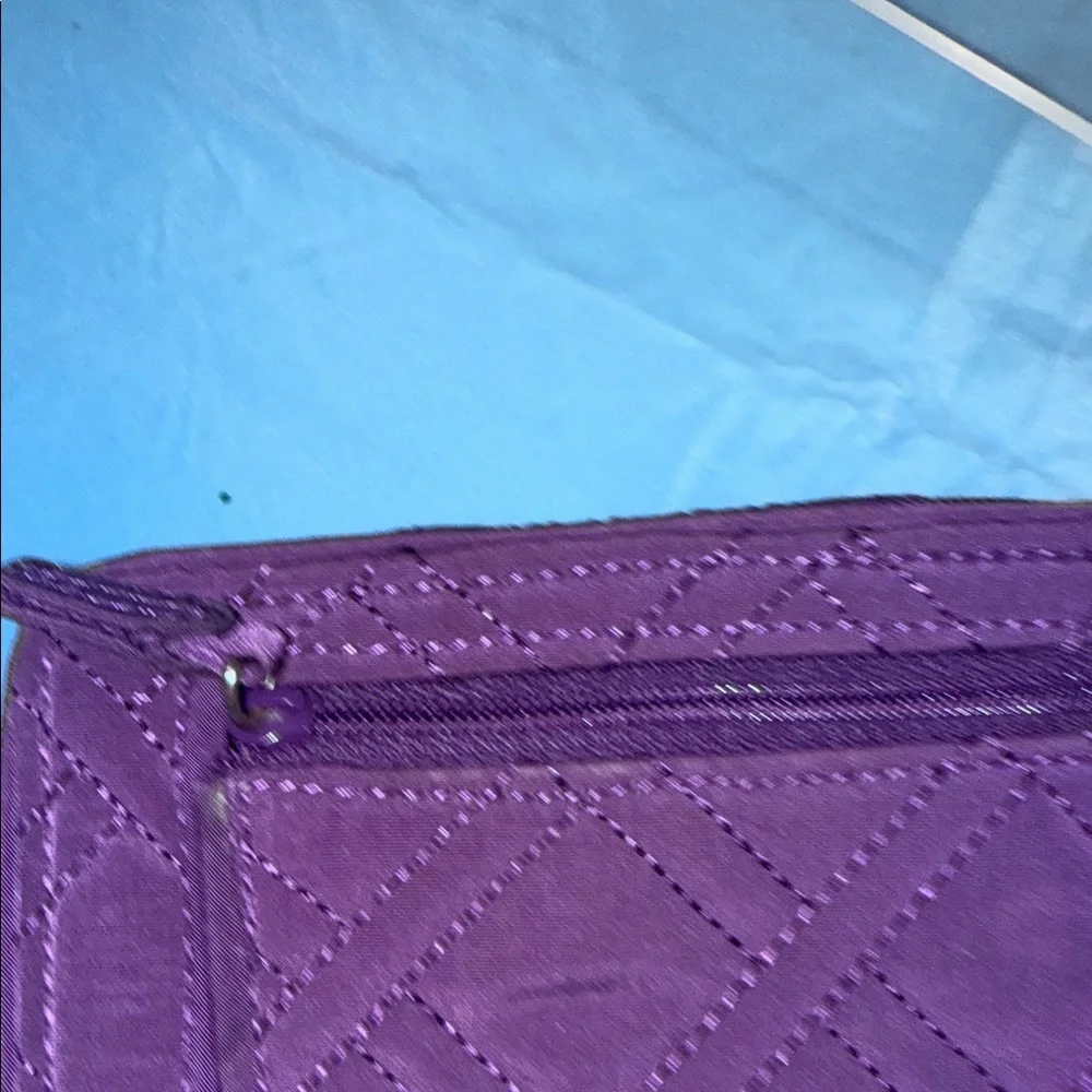 Vera Bradley Purple Quilted Wristlet and key charm - Picture 6 of 12